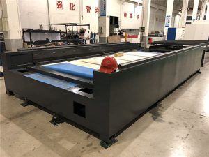 professzionális fémlemez és csővágó szálas lézervágó